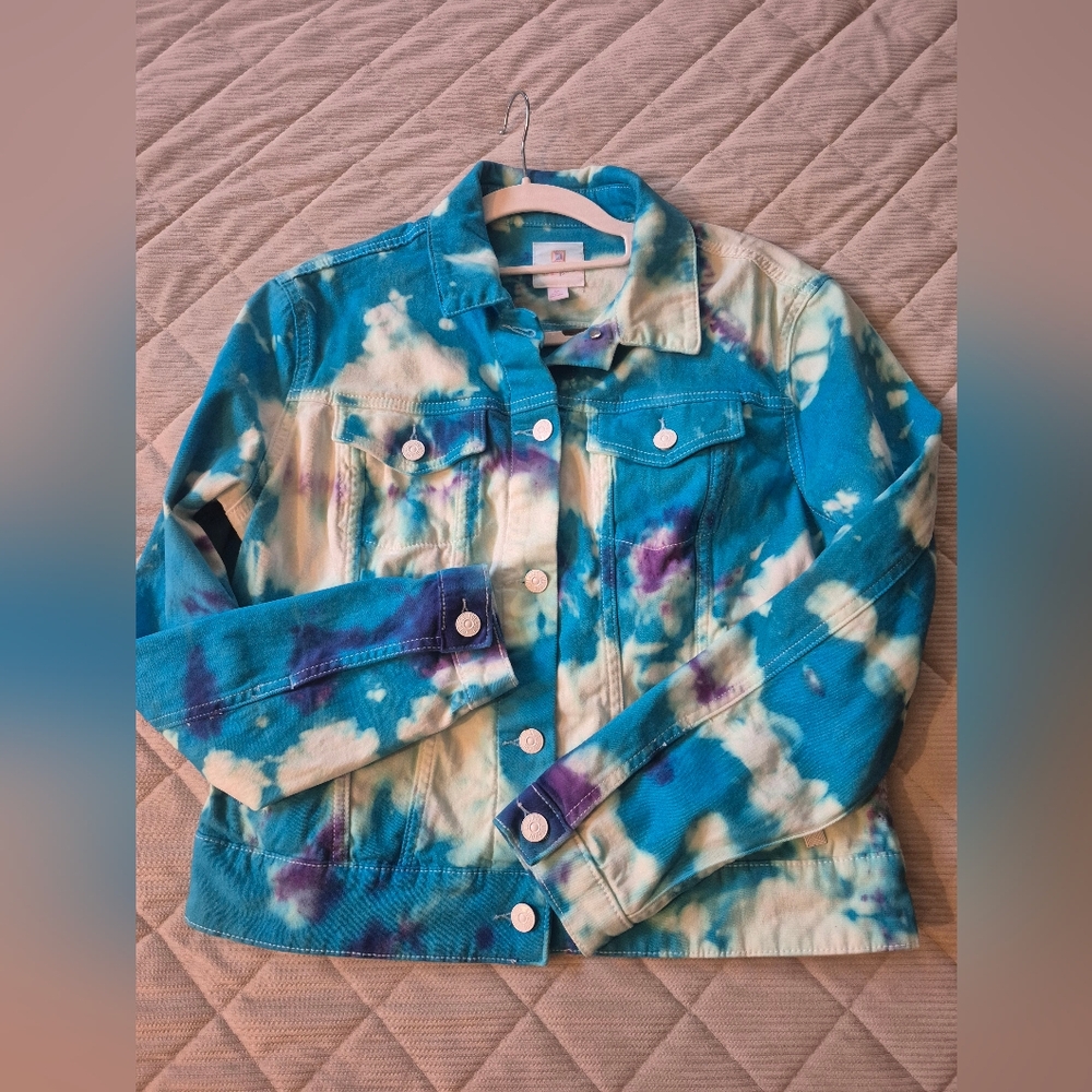 LuLaRoe Blue and Purple Tie-Dye Jean Jacket